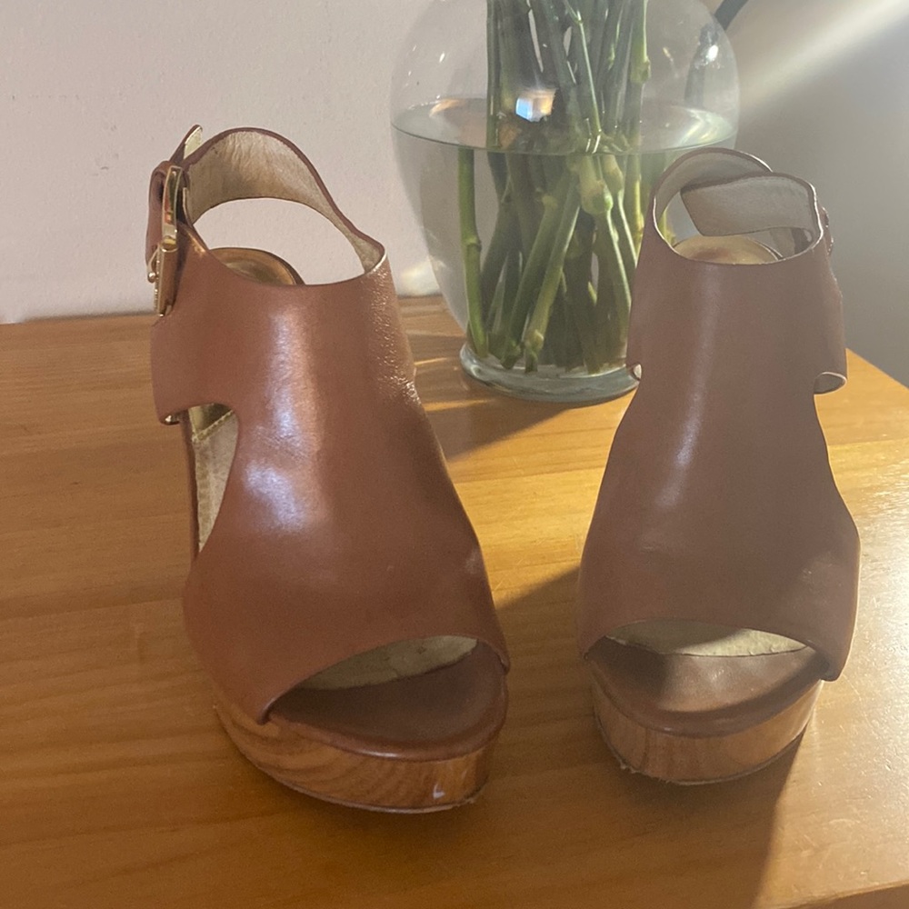 Michael Kors Wedges ***size 4.5***